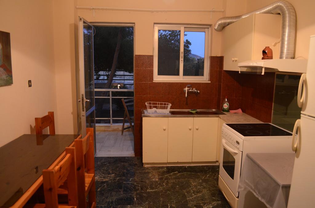 Kineta Apartments Kültér fotó