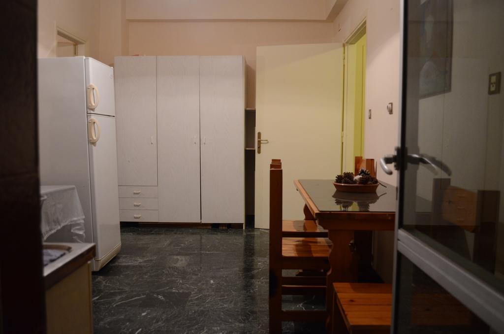 Kineta Apartments Kültér fotó