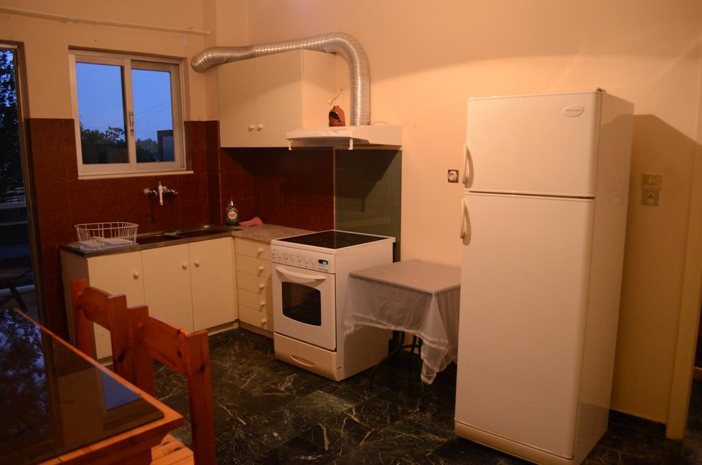 Kineta Apartments Kültér fotó