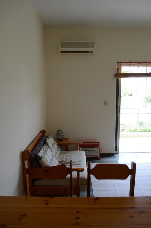 Kineta Apartments Kültér fotó