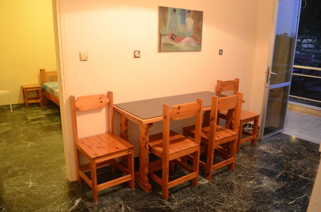 Kineta Apartments Kültér fotó